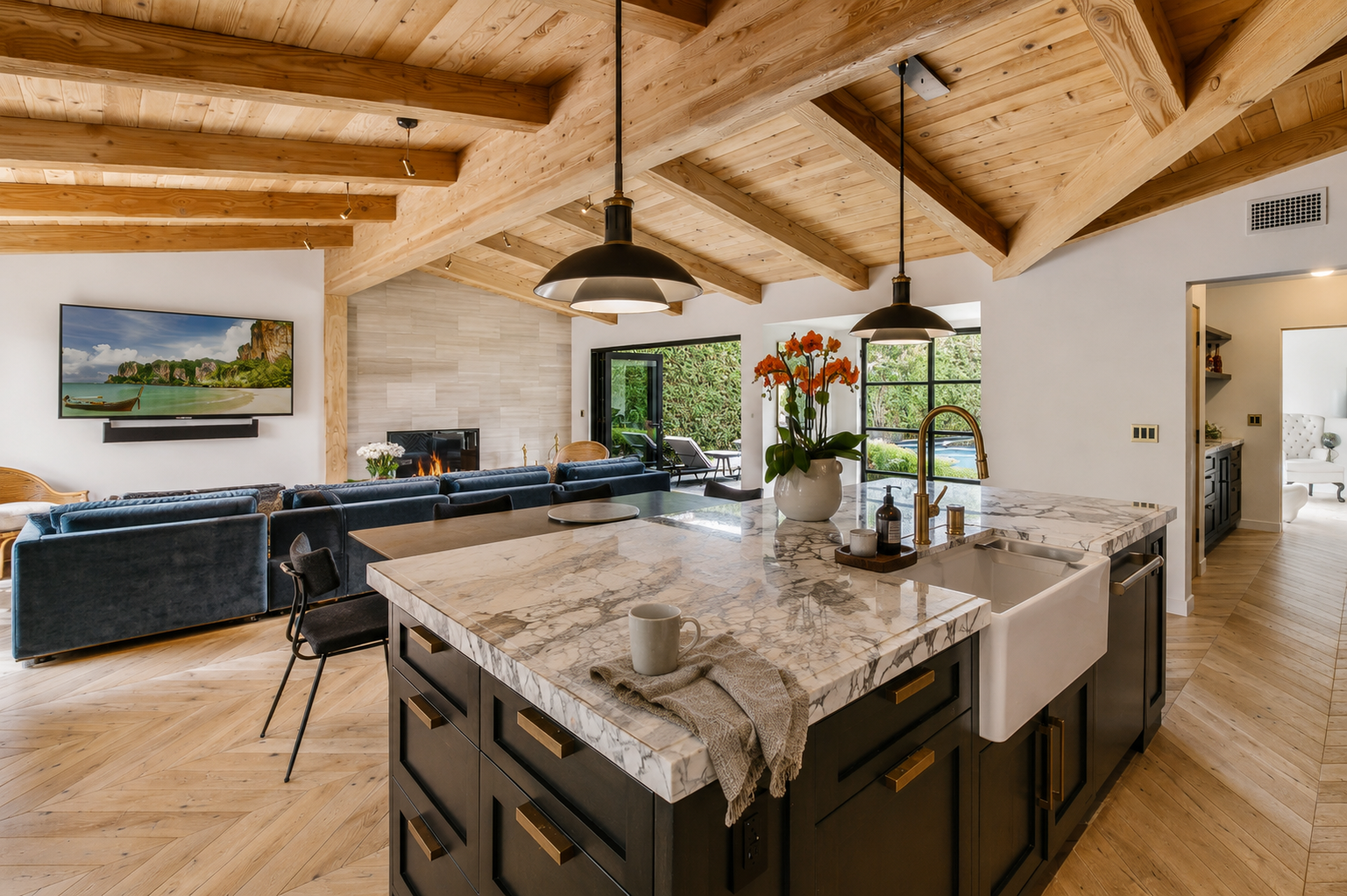Modern Colony, Malibu Colony